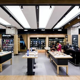 Stores 4 emeryville store s