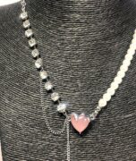 Collar , perlas , colgante corazón rosa  de cristal - Image 6
