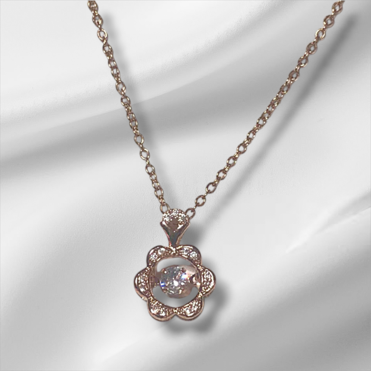 Collar lujo acero inoxidable 18K – diseño exclusivo y elegante - Image 14