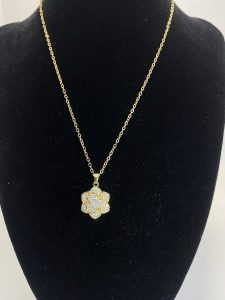 Collar de trébol de tres hojas - Image 3