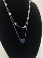 Collar con colgante de corazón de perla de imitación - Image 3