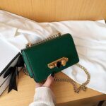 Combo Chic & Trend – Bolso con Cadena + Cadena Plana de Moda