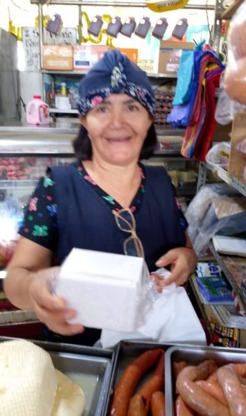 photo_4963043588132506403_y